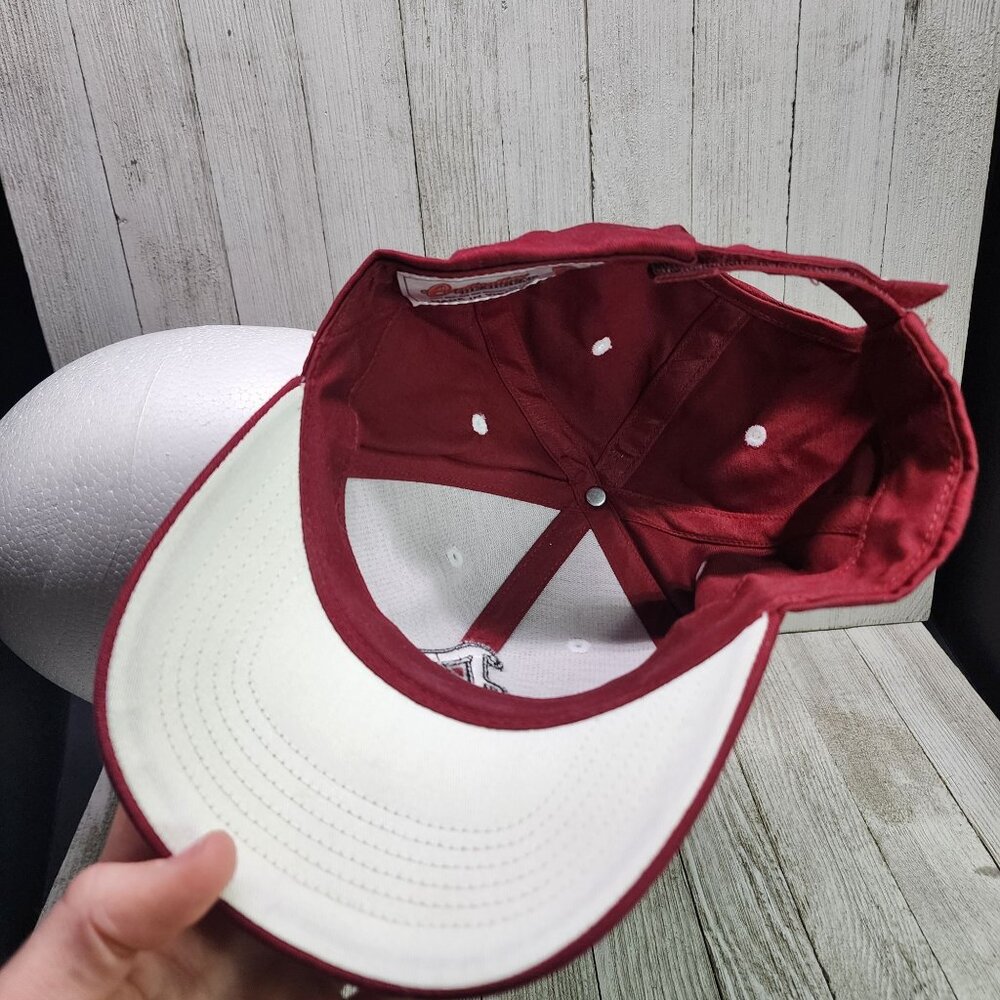 University Of Arkansas Razorbacks Baseball Cap Hat Red Captivating Headgear - Picture 5 of 7